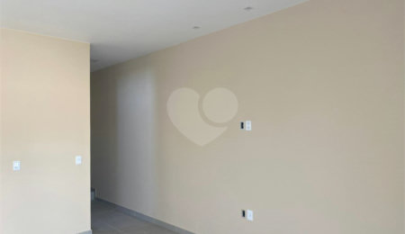Casa à venda com 3 quartos, sendo 2 suítes, em Taperapuan, Porto Seguro, BA