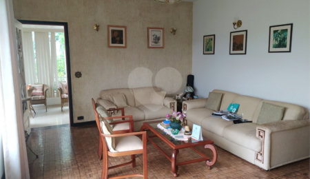 Casa à venda ou para alugar com 6 quartos, sendo 1 suíte,  em Vila Junqueira, São Roque, SP