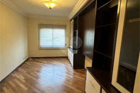 Cobertura à venda ou para alugar com 5 quartos, sendo 4 suítes, em Santo Amaro, São Paulo, SP