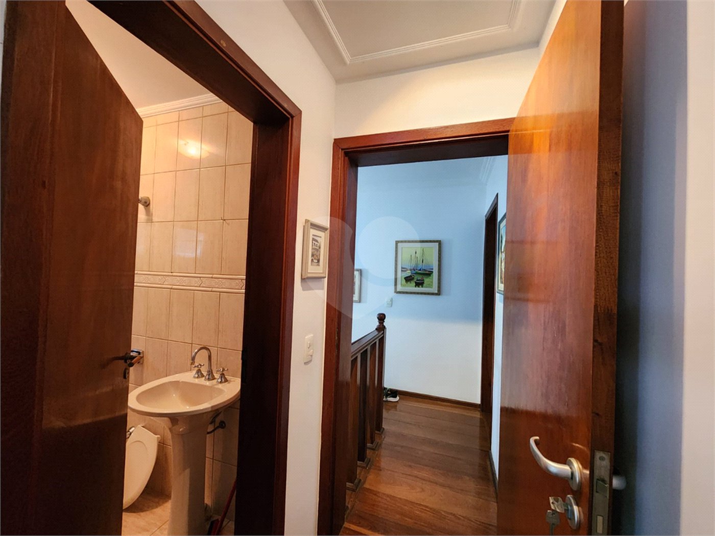 Casa à venda com 5 suítes no condomínio Suíça da Cantareira, Mairiporã - SP