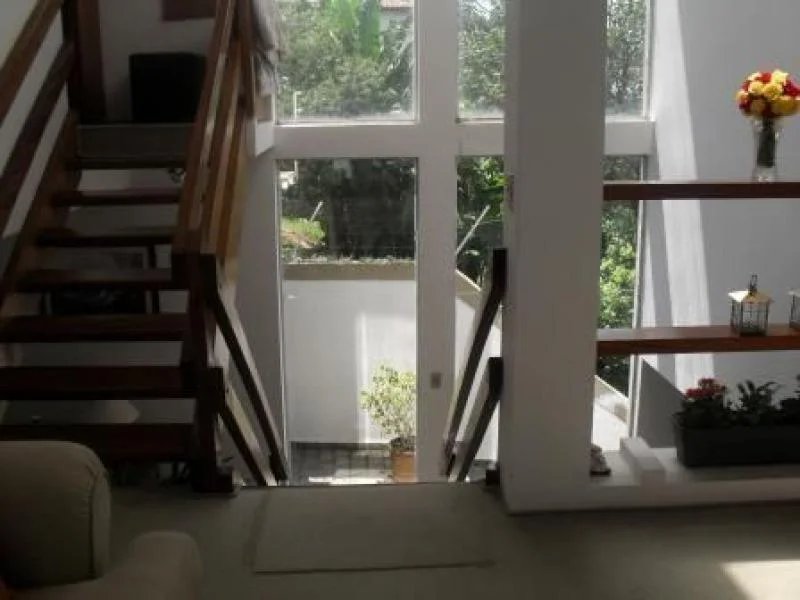 Sobrado à venda com 3 suítes em Jardim Leonor, São Paulo, SP