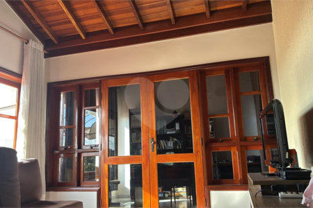 Sobrado à venda com 5 quartos, sendo 3 suítes,  em Jardim Recanto do Valle, Indaiatuba, SP