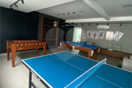 Apartamento à venda com 2 quartos, sendo 1 suíte, no Centro, Mongaguá, SP