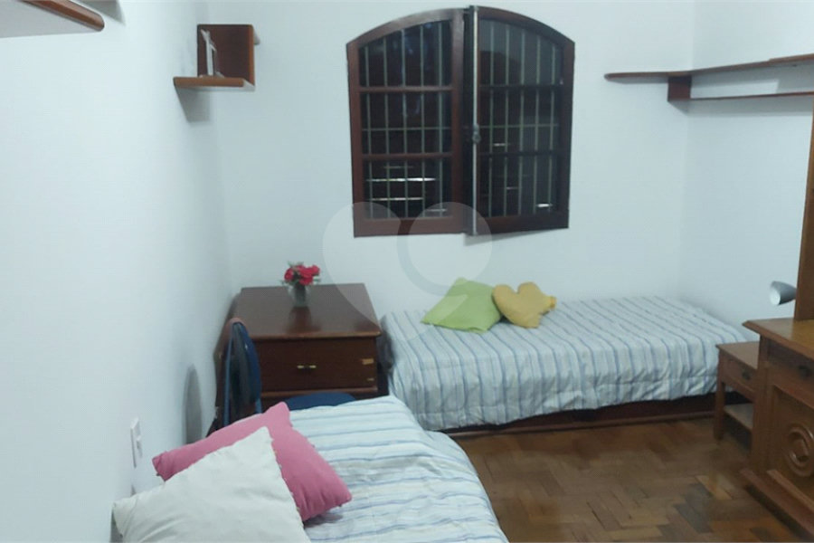 Sobrado à venda com 3 quartos, sendo 1 suíte, em Tremembé, São Paulo, SP