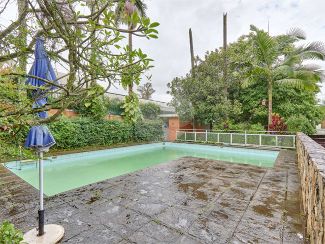 Casa Térrea à venda com 3 quartos, sendo 1 suíte,  em Chácara Monte Alegre, São Paulo, SP