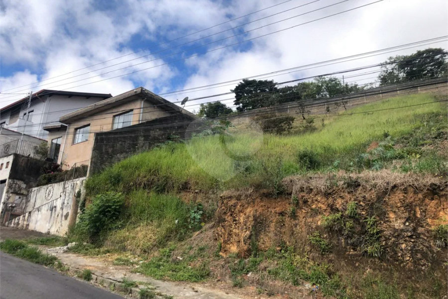 Terreno Amplo à Venda – 528 m² no Jardim Quisisana/MG