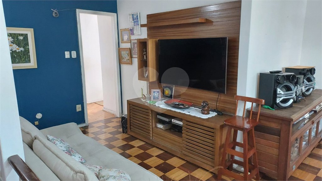Casa à venda com 6 quartos, sendo 3 suítes, em Grajaú, Rio de Janeiro, RJ