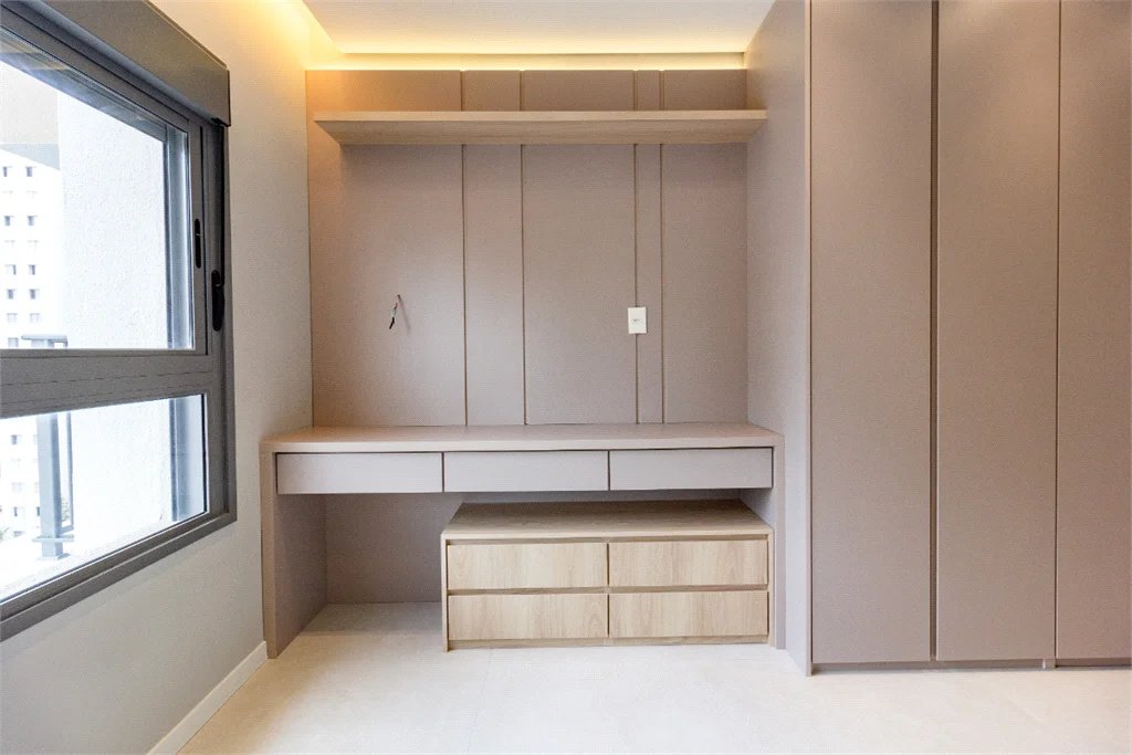 Apartamento à venda com 3 quartos, sendo 2 suítes, em Brooklin Paulista, São Paulo, SP