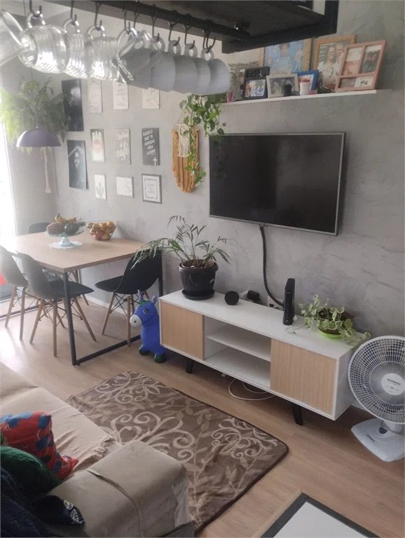 Apartamento à venda com 2 quartos em Parque Reboucas, São Paulo, SP