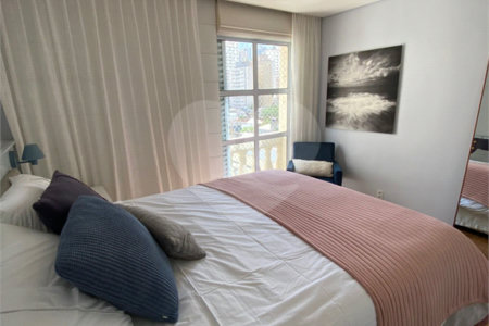 Apartamento à venda com 2 quartos em Cerqueira César, São Paulo, SP