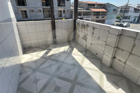 Casa à venda com 4 quartos em Jardim Helena, São Paulo, SP