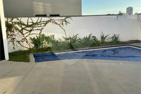 Casa à venda com 4 quartos, sendo 2 suítes,  no condomínio Residencial Castanheira, Sorocaba - SP