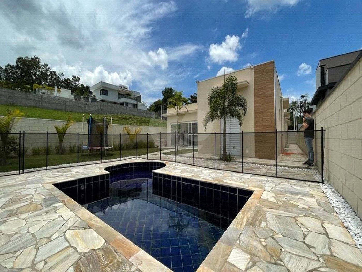 Casa à venda com 3 quartos no condomínio Villa D' Oro, Vinhedo - SP