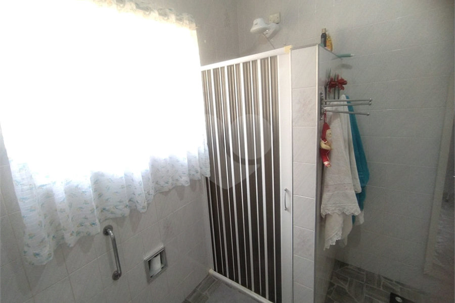 Casa à venda com 4 quartos em Chora Menino, São Paulo, SP
