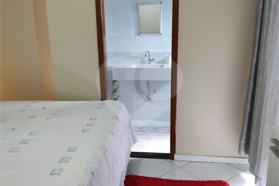 Sobrado à venda com 2 suítes em Vila Carrão, São Paulo, SP