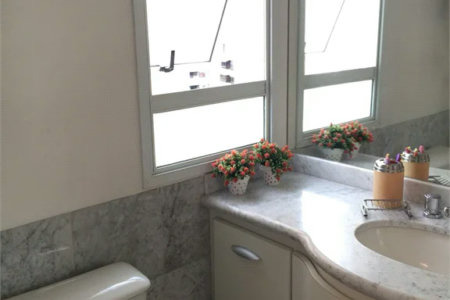 Apartamento à venda com 4 suítes em Vila Suzana, São Paulo, SP