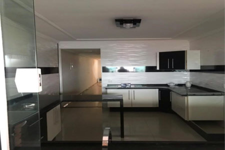 Sobrado à venda com 3 suítes em Vila Haro, Sorocaba, SP