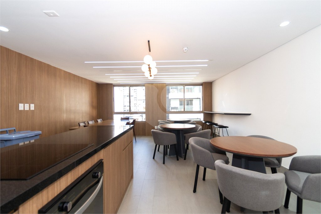 Apartamento à venda com 1 suíte em Pinheiros, São Paulo, SP