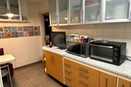 Apartamento à venda com 3 suítes em Vila Olímpia, São Paulo, SP