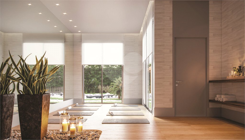 Apartamento à venda com 3 quartos, sendo 1 suíte,  em Vila Sofia, São Paulo, SP