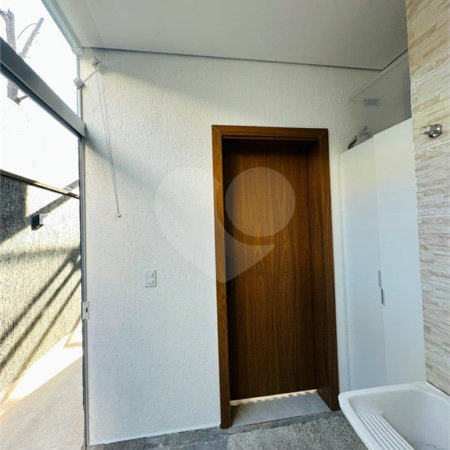Casa à venda com 2 suítes, em Jardim Quaresmeira III, Suzano, SP