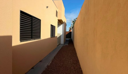 Casa à venda com 3 quartos, sendo 1 suíte,  em Alto da Boa Vista, Três Lagoas, MS