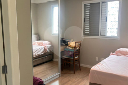 Apartamento à venda com 4 quartos, sendo 2 suítes, em Vila Romana, São Paulo, SP