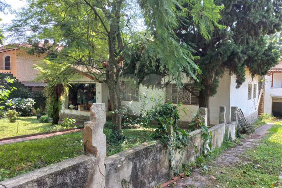 Terreno à venda com 2 quartos, sendo 1 suíte, em Jardim Floresta, São Paulo, SP