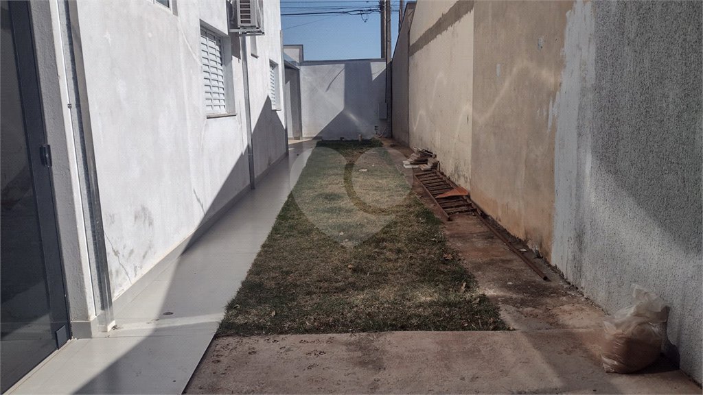 Casa à venda com 2 quartos, sendo 1 suíte, em Jardim Del Rei, Araraquara, SP