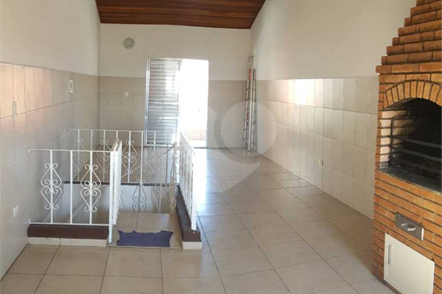 Sobrado à venda com 2 quartos, sendo 1 suíte, em Tremembé, São Paulo, SP