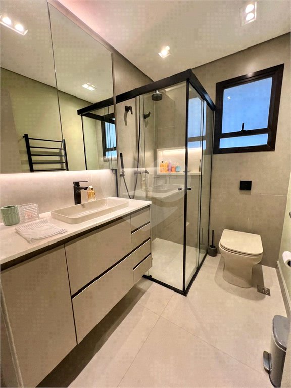 Apartamento à venda com 3 quartos, sendo 1 suíte, em Parque São Domingos, São Paulo, SP