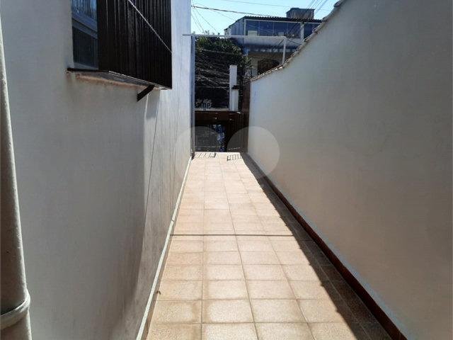 Sobrado à venda com 3 quartos, sendo 1 suíte,  em Vila Gustavo, São Paulo, SP