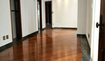 Apartamento à venda com 3 quartos, sendo 1 suíte,  em Anália Franco, São Paulo, SP