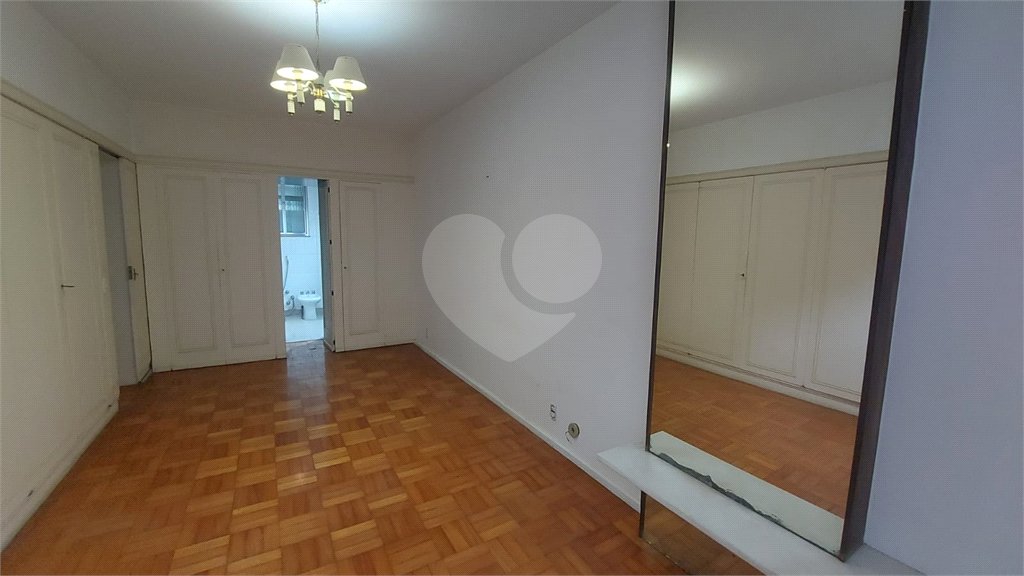 Apartamento à venda com 3 quartos, sendo 1 suíte, em Botafogo, Rio de Janeiro, RJ