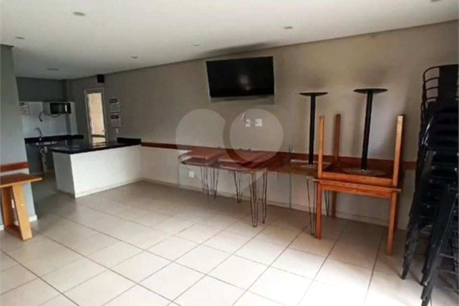 OPORTUNIDADE ÚNICA – APARTAMENTO COMPLETO, MOBILIADO E PRONTO PARA MORAR
