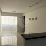 Lindo Apartamento com Varanda integrada