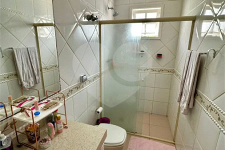 Casa de Alto Padrão à Venda no Parque dos Pássaros – 350 m²