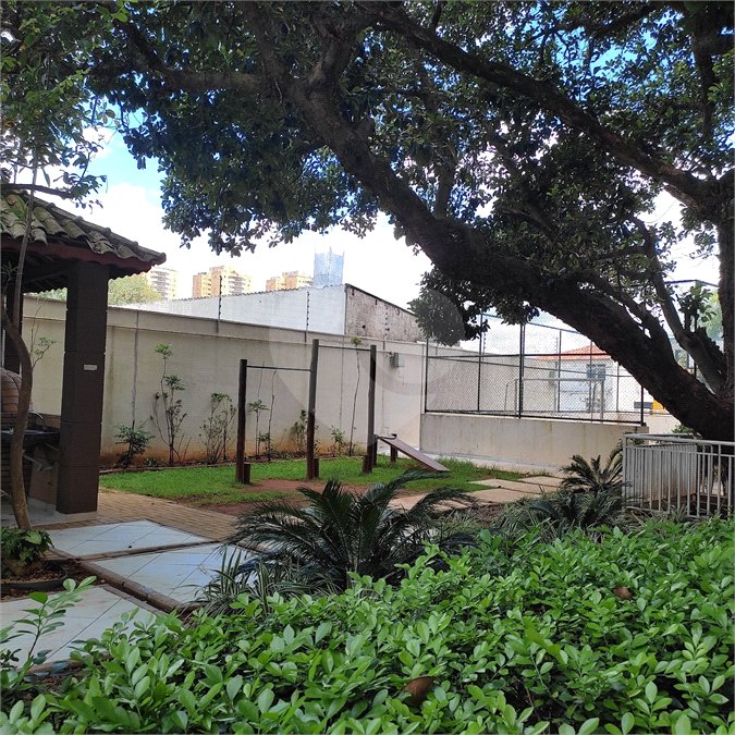 Apartamento à venda com 2 quartos em Jardim Esmeralda, São Paulo, SP
