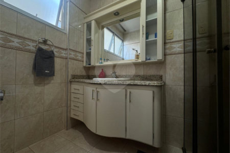Apartamento à venda com 3 quartos, sendo 1 suíte, no Centro, Ribeirão Preto, SP