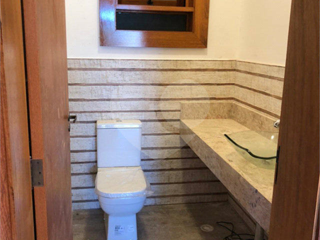 Casa à venda com 5 suítes no condomínio Alpes da Cantareira, Mairiporã - SP