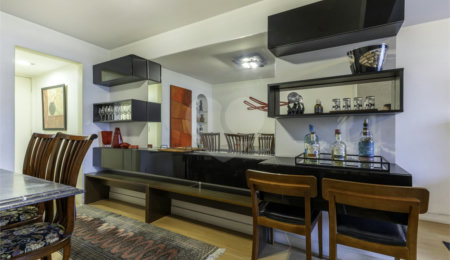 Apartamento à venda com 3 quartos, sendo 1 suíte,  em Bela Vista, São Paulo, SP