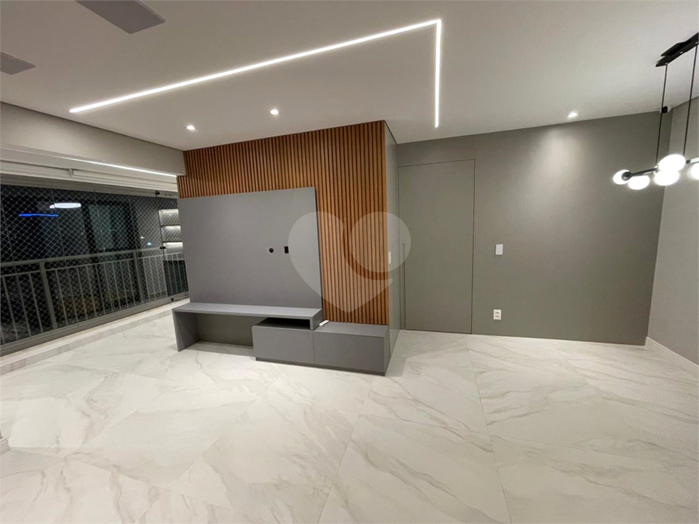 Apartamento à venda ou para alugar com 3 quartos, sendo 1 suíte, em Barra Funda, São Paulo, SP