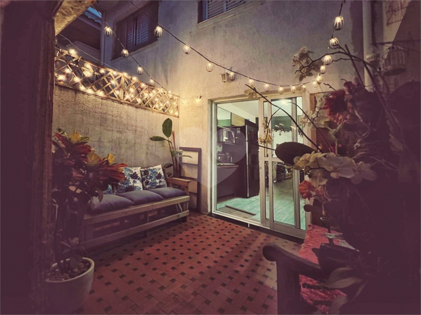 Sobrado à venda com 2 quartos em Tremembé, São Paulo, SP