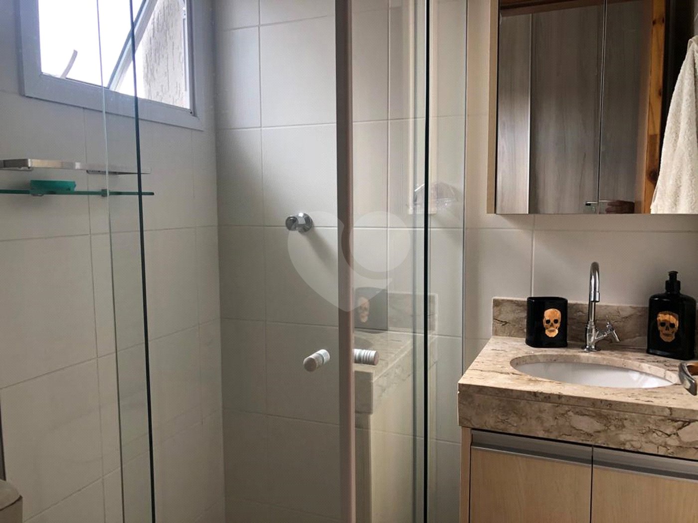 Casa à venda com 2 suítes no condomínio martinha, São Paulo - SP