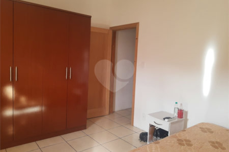 Sobrado à venda com 3 quartos em Jardim Monte Kemel, São Paulo, SP