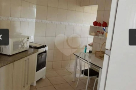 Chácara à venda ou para alugar com 4 quartos, sendo 1 suíte, em Vila Omízollo, Louveira, SP