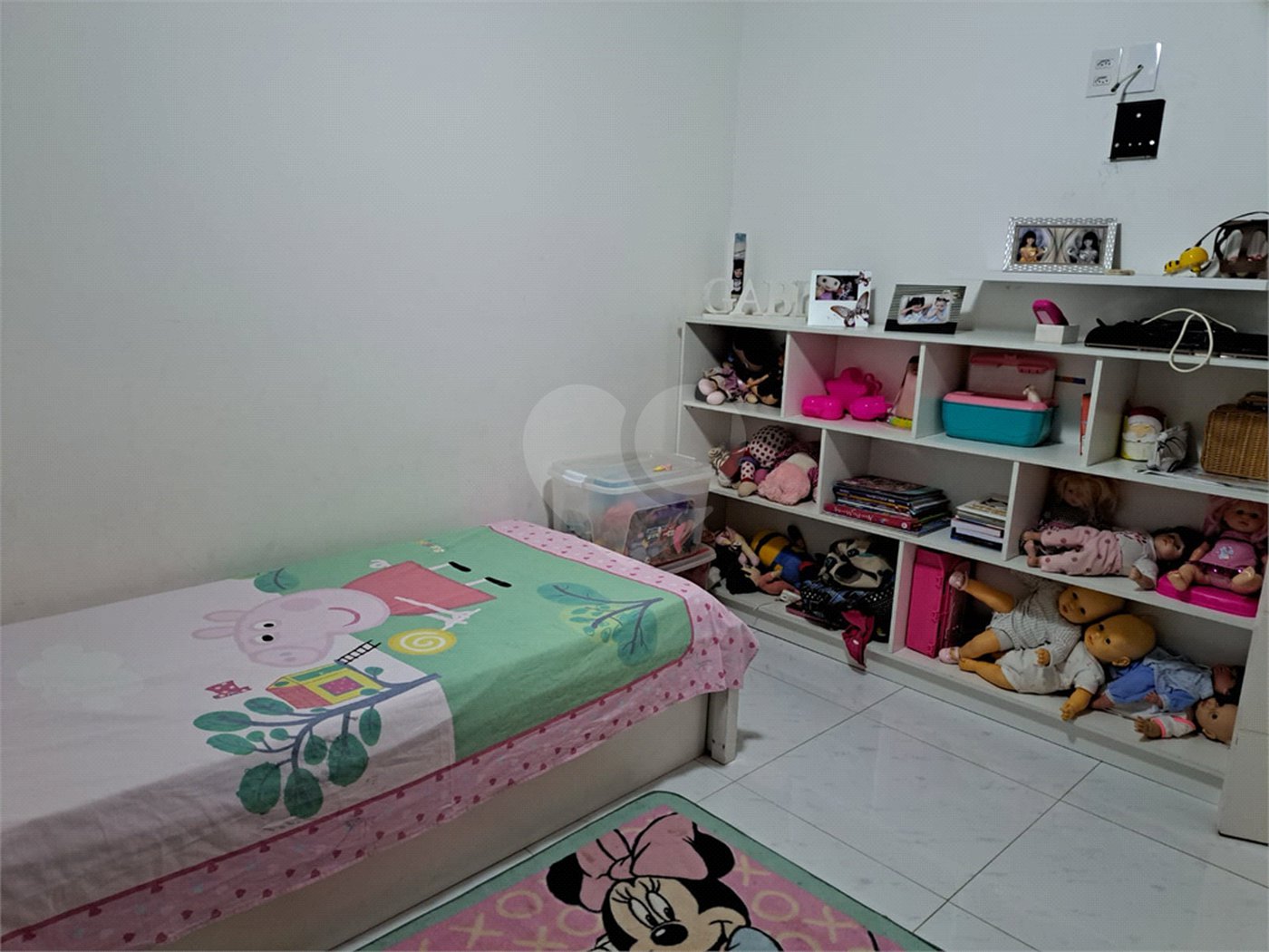 Sobrado à venda com 4 quartos, sendo 2 suítes, em Jaraguá, São Paulo, SP