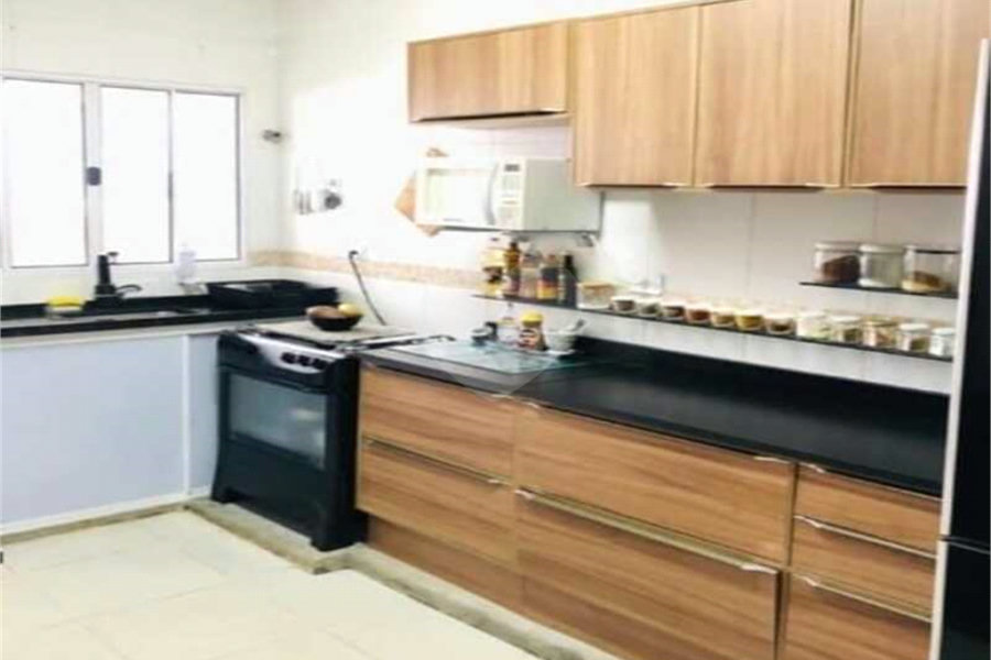 Casa Térrea à venda com 2 quartos em Corumbá (terra Preta), Mairiporã, SP