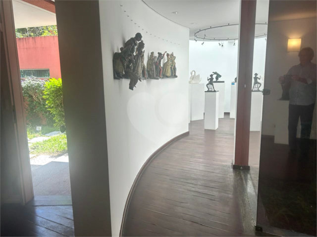 Casa à venda com 3 quartos, sendo 2 suítes,  em Santo Amaro, São Paulo, SP