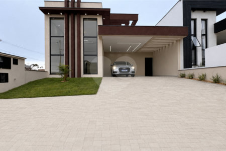 Casa à venda com 3 quartos, sendo 1 suíte, no condomínio Residencial Villagio Wanel, Sorocaba - SP